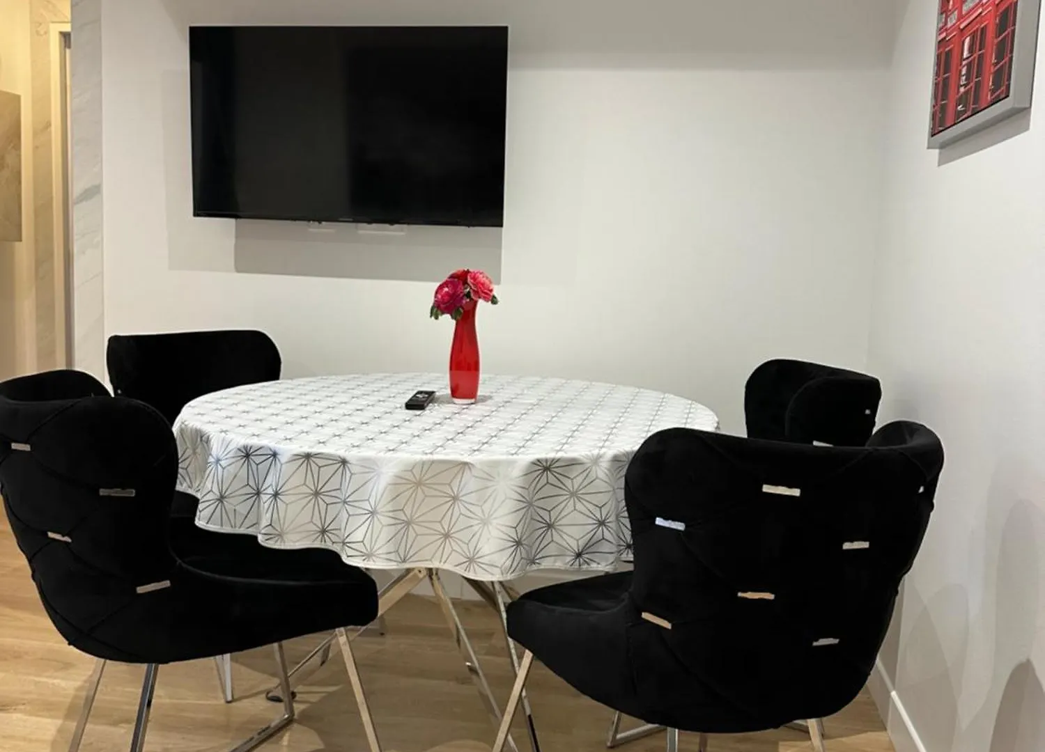 Logement Avec Terrasse Et Entree Independantes A 25 Min De Paris 法国